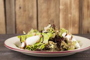 Салат с индейкой: вкусные рецепты